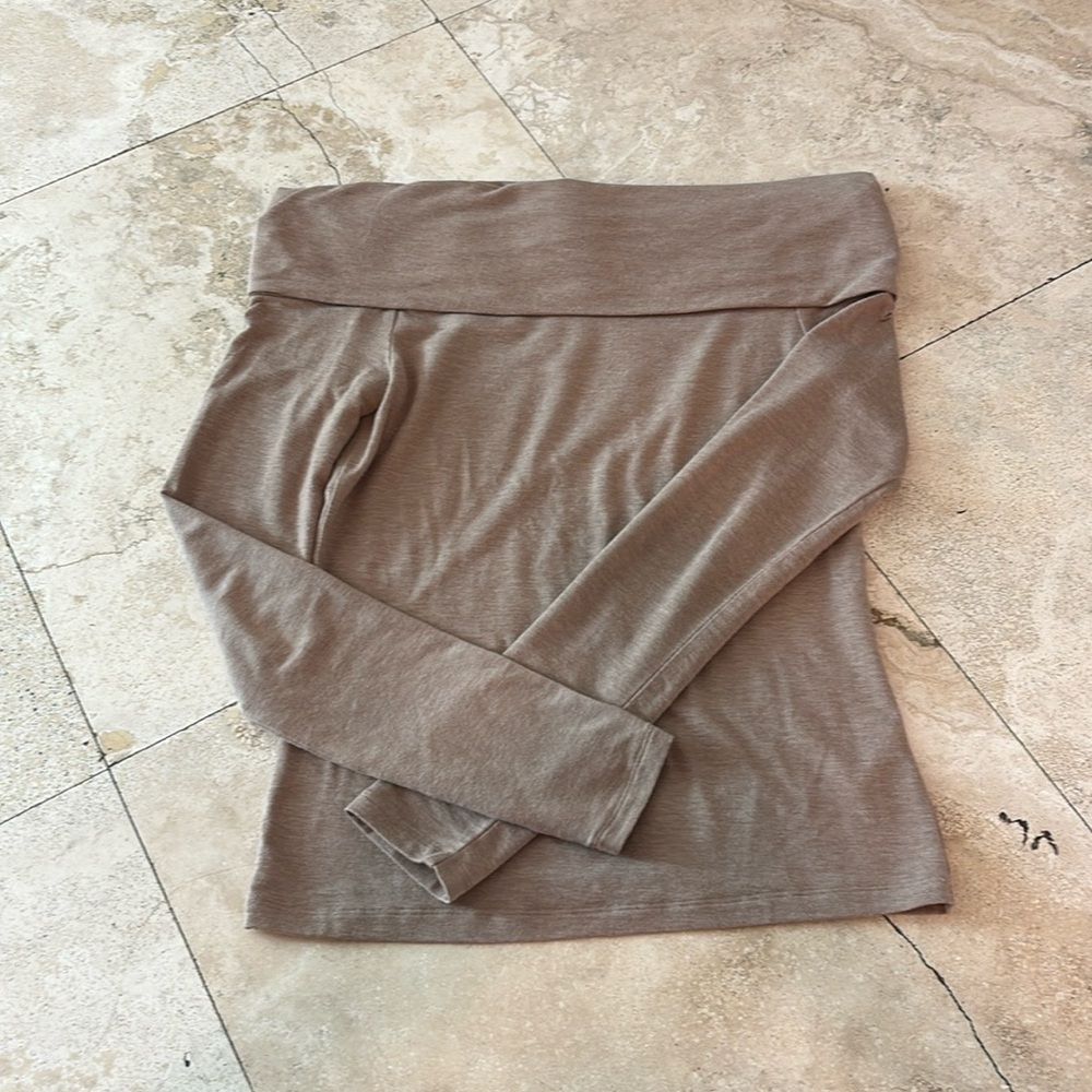 Aritzia off the shoulder long sleeve